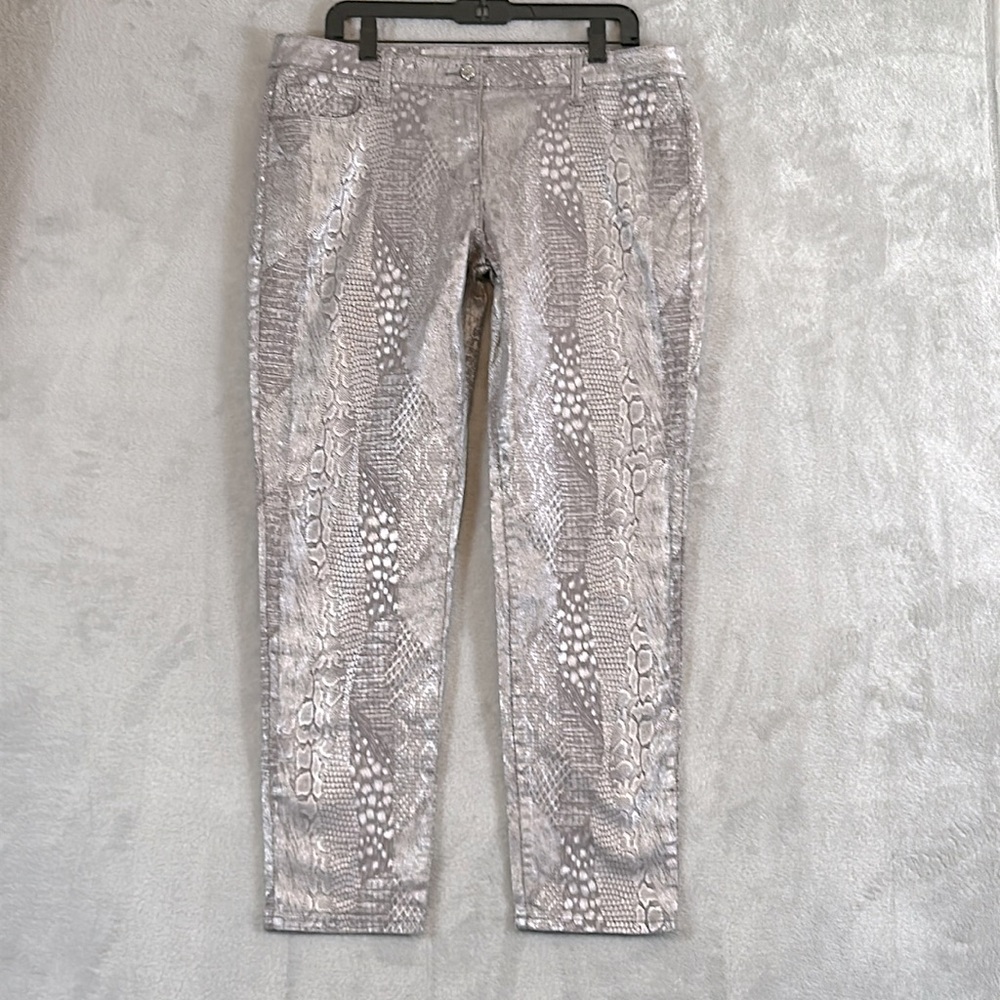 Peter Nygard metallic Sheen reptile animal print  pants size 14